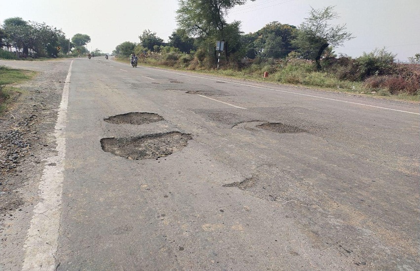 Case of Jhalawar-Baran Mega Highway...मेगा हाइवे पर टोल देते 15 साल हो गए, अब तो बंद होना चाहिए