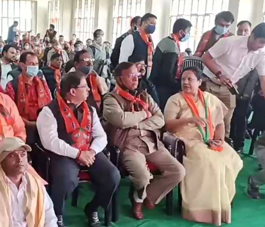 Kashi Vishwanath Corridor Inauguration : राहुल गांधी कुछ भी बोलते रहते हैं, इसलिए उन्हें सीरियसली नहीं लिया जाता-दर्शना