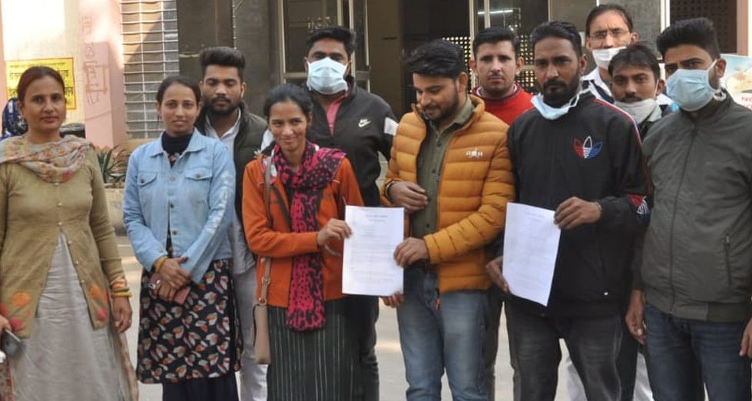 संक्रमण का खतरा बरकरार, स्टाफ के लिए नहीं बजट, यूटीबी वाले सात और हटाए