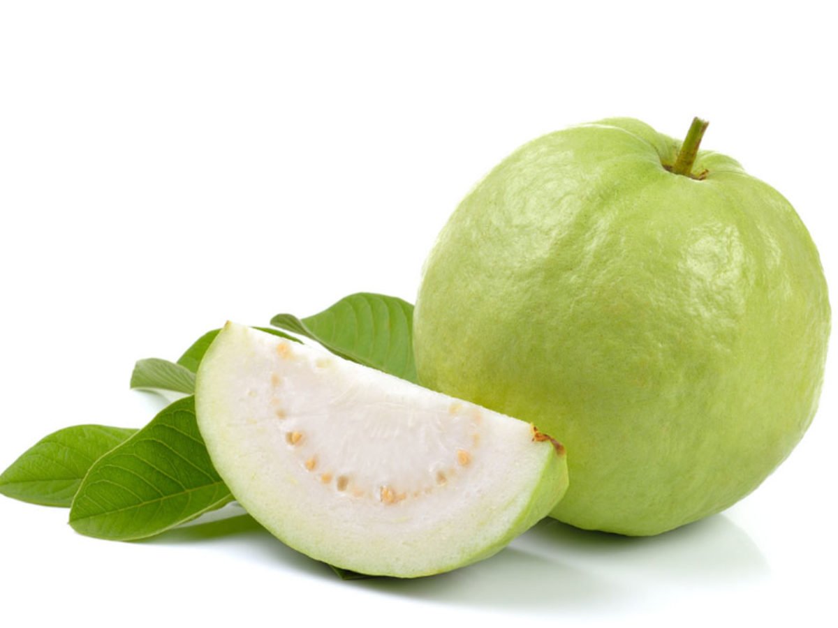 Guava Side Effects: अगर आप भी ज्यादा अमरुद खाते हैं तो हो जाएं सावधान, ये आपके सेहत को नुकसान पहुंचा सकता है