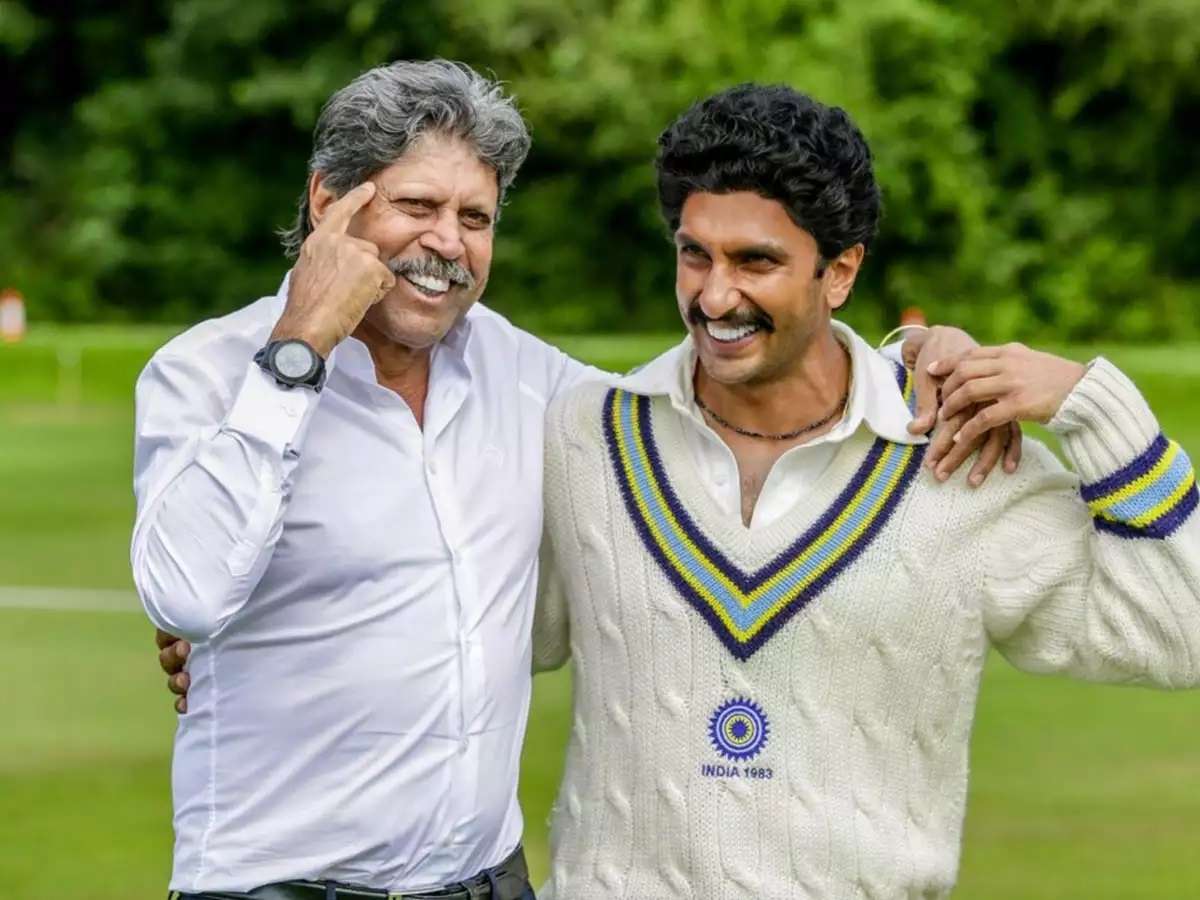 kapil_dev_and_ranveer_singh.jpg