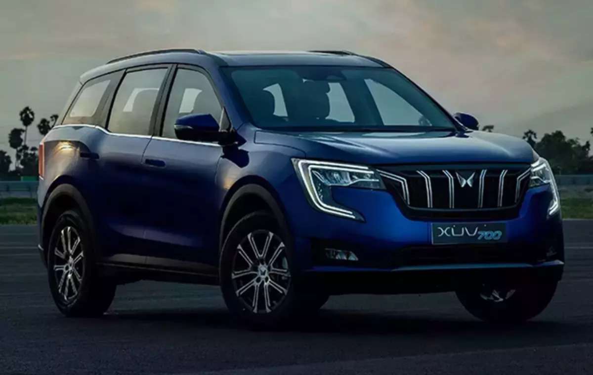 mahindra_xuv700.jpg