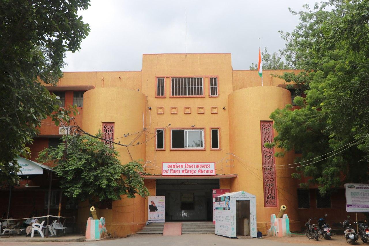 मतदाताओं ने दोनों सीटें भाजपा की झोली में डाली