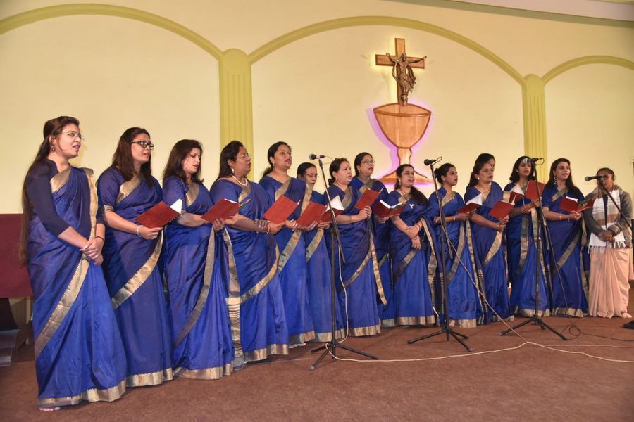 गिरजाघरों में आज गूंजेगी मिड-नाइट प्रेयर