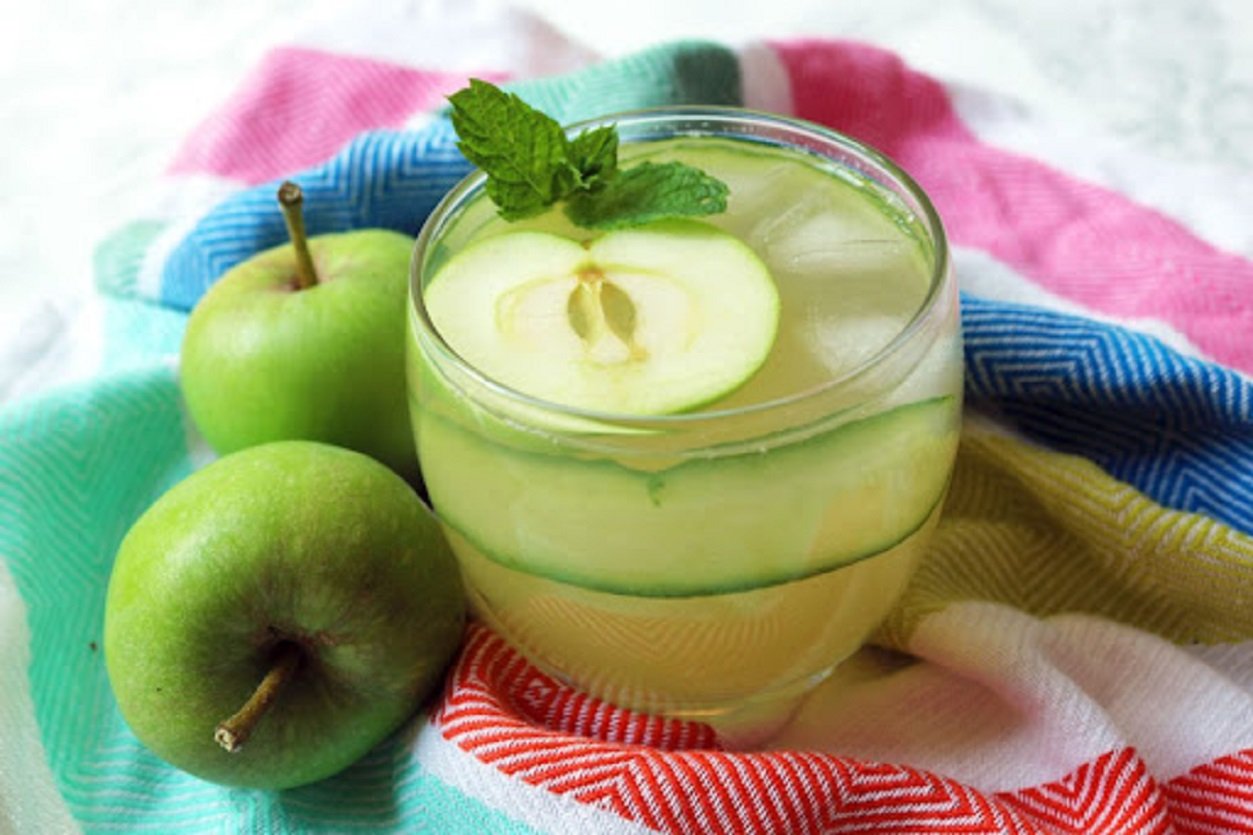 Health Tips: हरे सेब के जूस को करें डाइट में शामिल तो सेहत को मिलते हैं अनेकों लाभ,जानिए