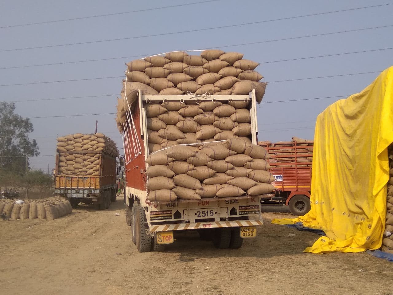 Paddy sacks sent to stores outside the district were non-standard, rej