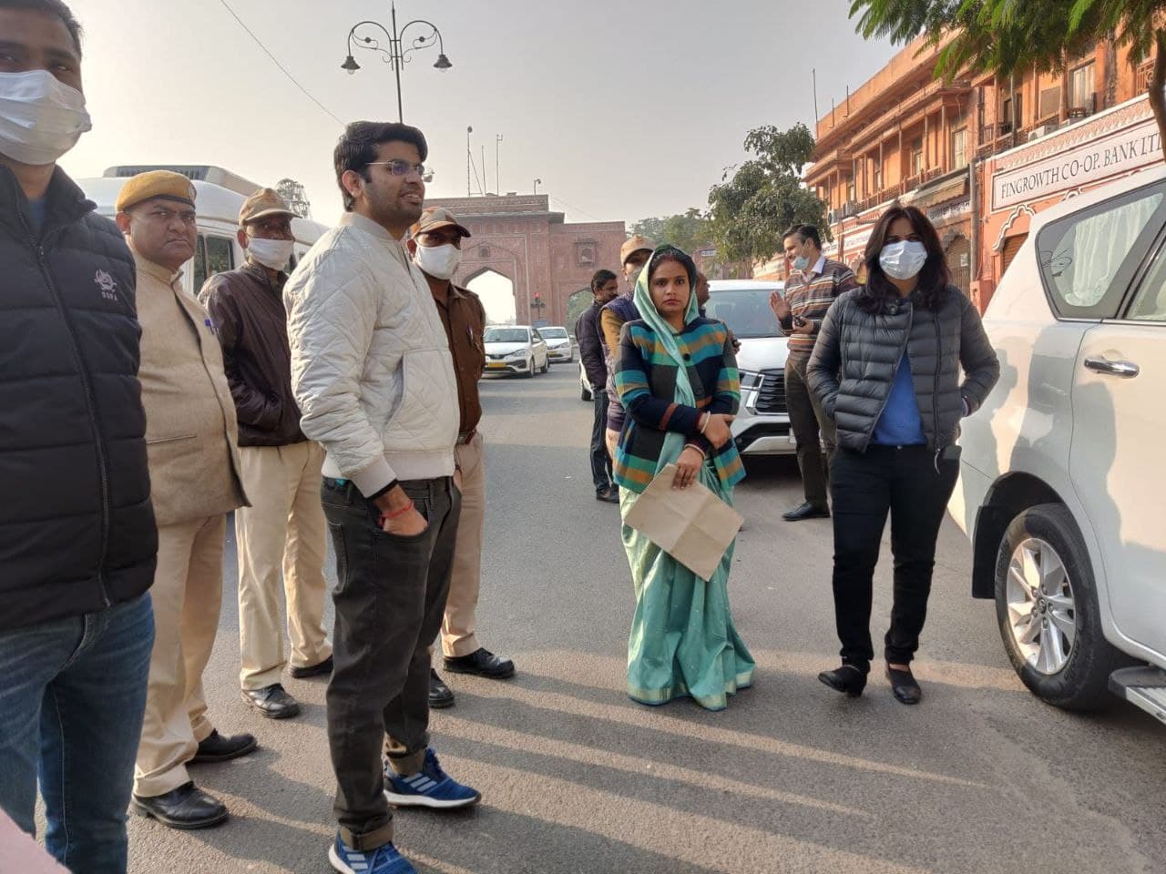 टर्मिनेशन लैटर में आयुक्त ने लिखा...आपका ध्यान 'सफाई' करने के बजाय 'सफाई' देने में केंद्रित रहा