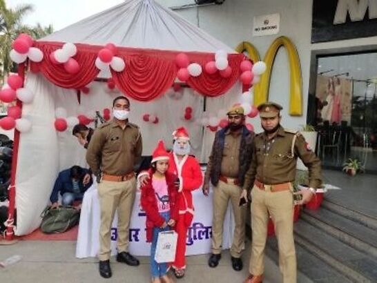 up_police_sas.jpg