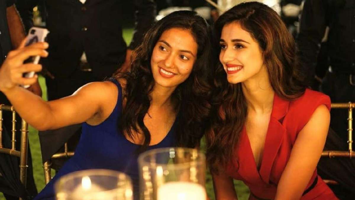 disha_patani_khushboo_patani.jpg