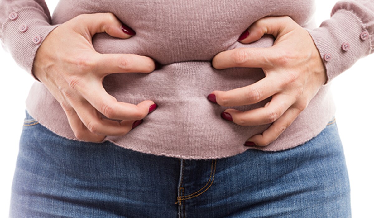 How to Reduce Belly Bloating: फूले हुए पेट से छुटकारा पाने के आसान तरीके