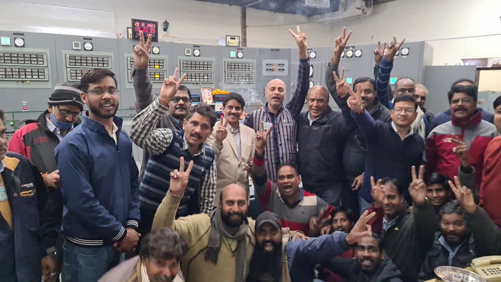 पानी से तहस—नहस हुआ बिजलीघर, 27 माह बाद बिजली उत्पादन शुरू
