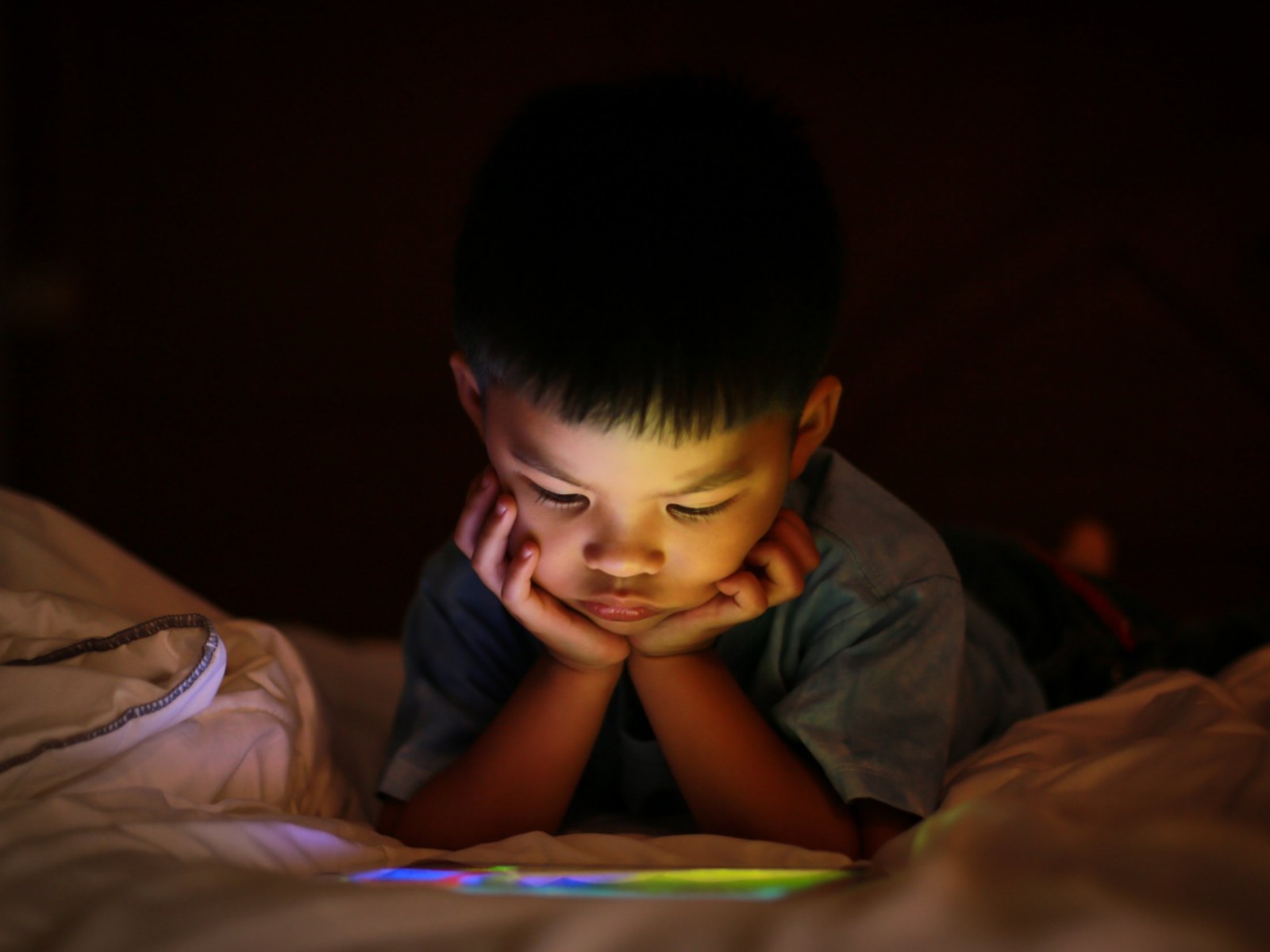 Know the effect of increasing screen time on your health