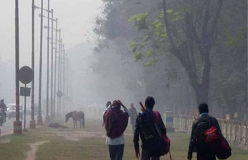 WEST BENGAL-कोलकाता में सर्दी तेज ---तापमान में गिरावट