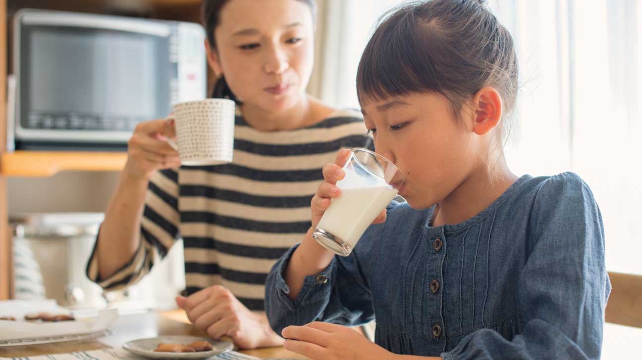 Health Benefits of Toned Milk In Hindi