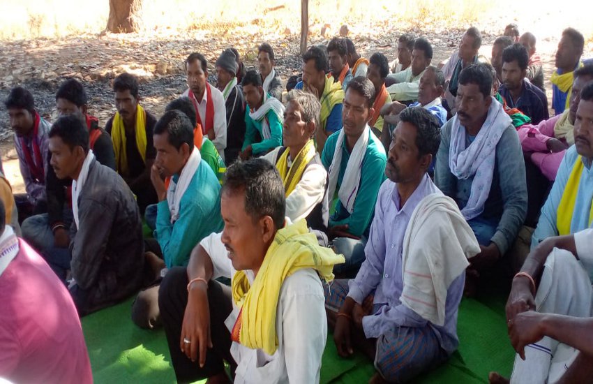 सावधान ! कहीं आपके आसपास ‘कोरोना बम’ तो नहीं घूम रहा