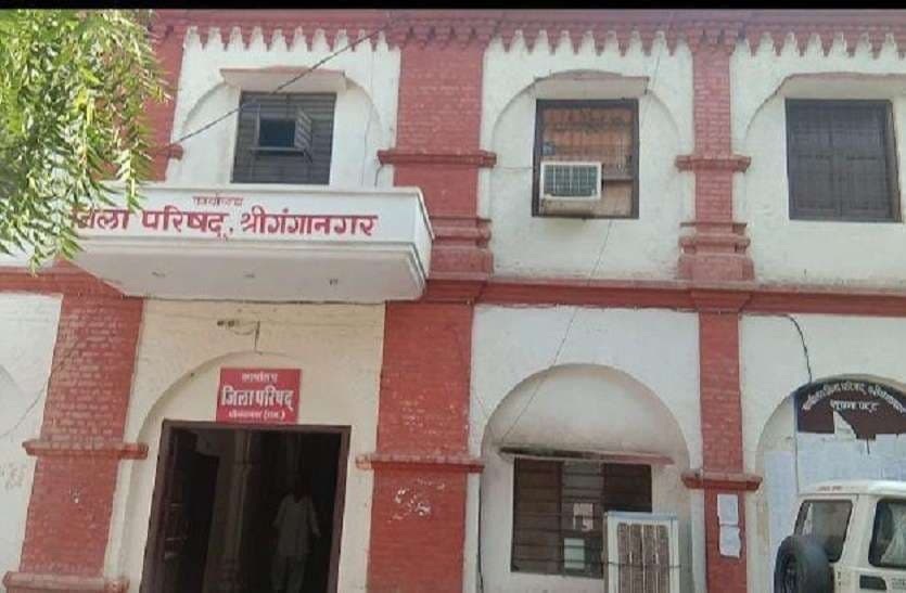 हर पंचायत समिति में काम दुगुना, अधिकारियों और कार्मिकों के पद खाली
