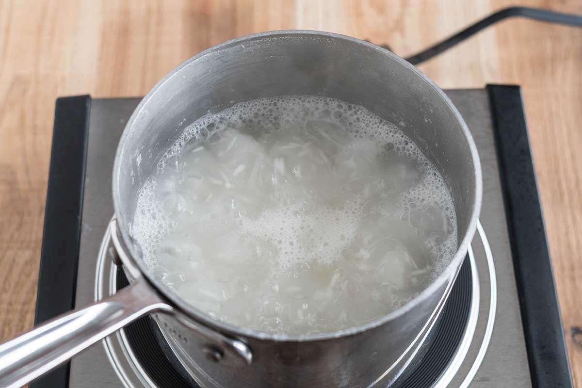 boiled_rice_water.jpg