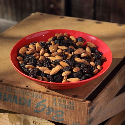 Health Benefits of Almond And Raisins: साथ में बादाम और किशमिश खाएंगे, तो मिलेंगे ये फायदे