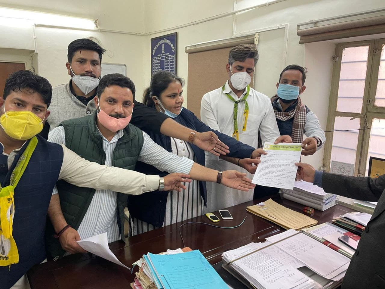 अलवर नाबालिग दरिंदगी मामले को लेकर आरएलपी का प्रदर्शन, ज्ञापन देकर लगाई न्याय की गुहार