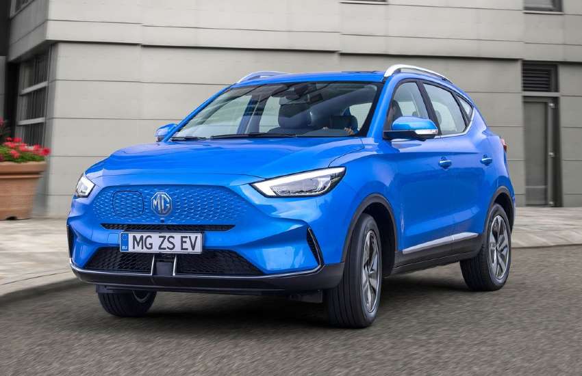 mg-zs_electric-car-amp.jpg