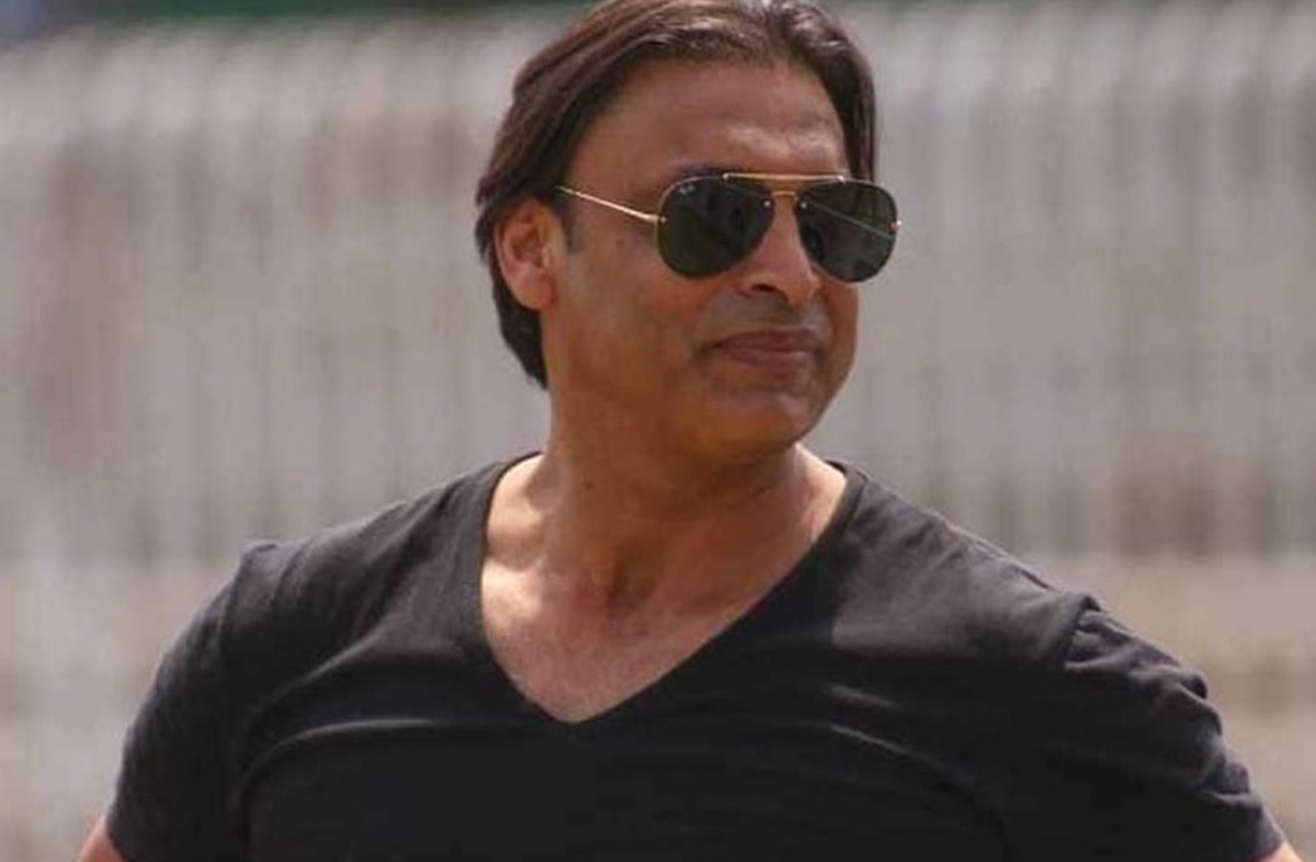shoaib akhtar all time ODI eleven ms dhoni in this list