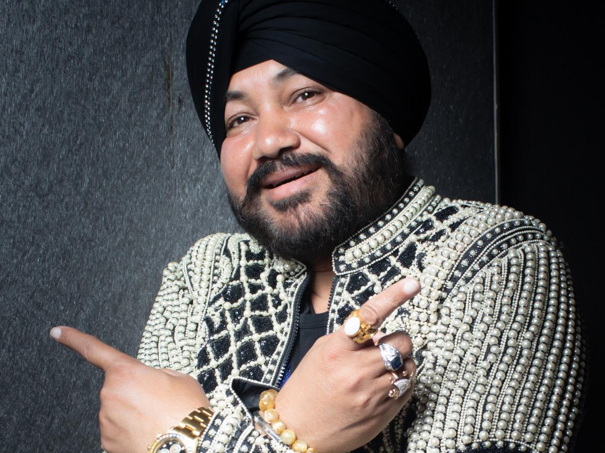 Buy DALER MEHNDI Pictures, Images, Photos By SHAILESH RAVAL - Archival  pictures