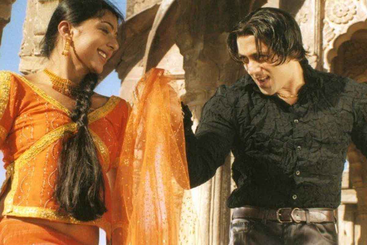 salman-s-heroine-s-look-has-changed-in-tere-naam-watch-latest-photo