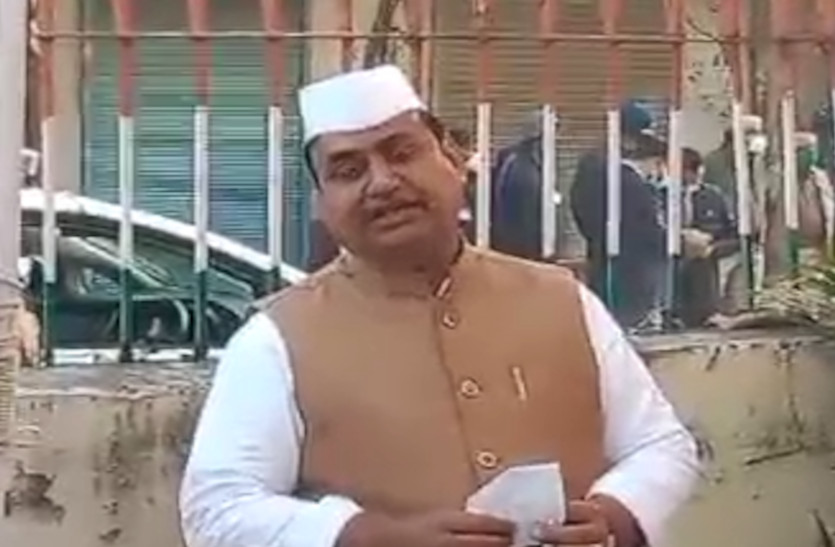 govind_dotasara.jpg