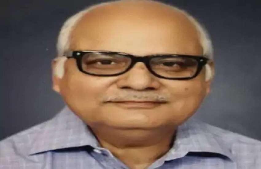 प्रो केके त्रिपाठी