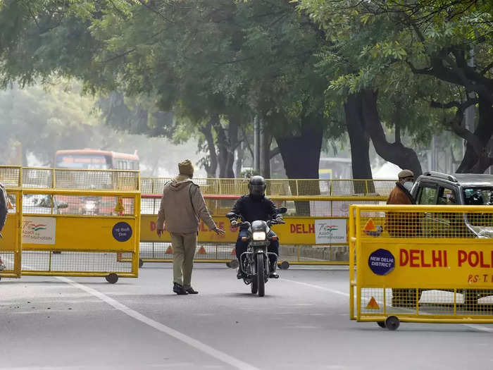 Delhi Weekend Curfew Odd Even Rule Removed After DDMA Meeting