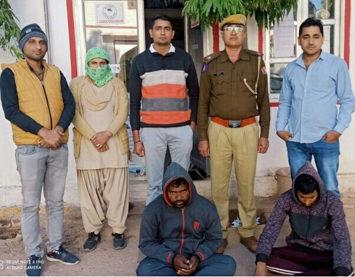 वार्ड पंच ने मौसेरे भाई की मदद से चुराया था आभूषणों का लॉकर