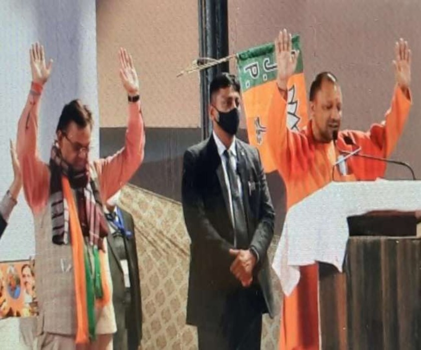 UP Assembly Elections 2022 : हस्तिनापुर से मुख्यमंत्री योगी की ललकार,दंगे के आरोपी बोतल में जिन्न की तरह बंद