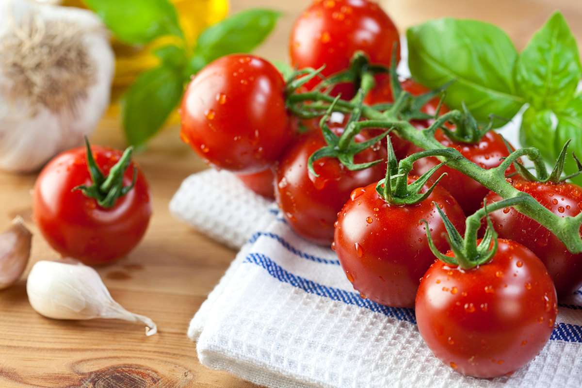 Cherry Tomato Health Benefits In Hindi