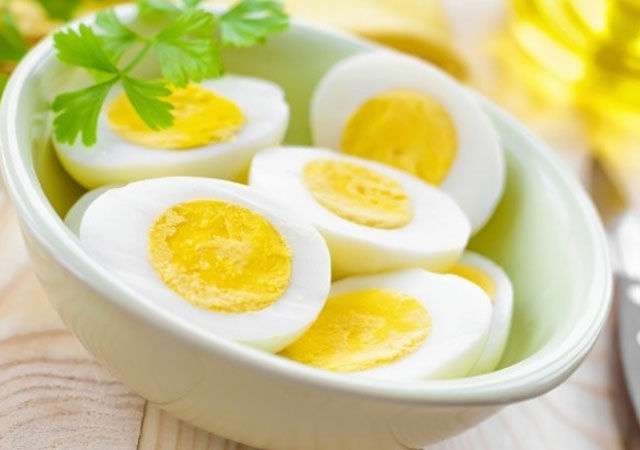 egg-yellow-2.jpg