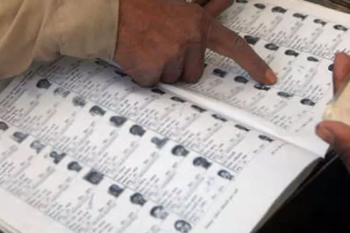 Symbolic Photo to Show Voter in UP Assembly Elections 2022
