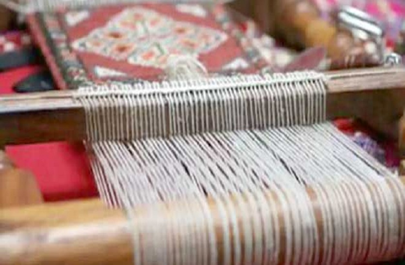 handloom products: सरकारी मदद से संवरेंगे हैण्डलूम बुनकरों के दिन