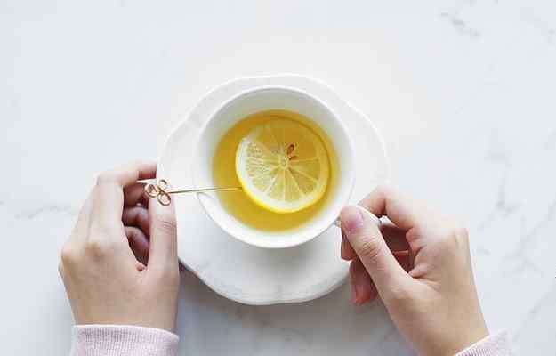lemon-tea-nimbu-chai-ke-fayde-aur-nuksan-in-hindi-1.jpg