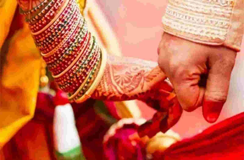 Empower girls: पहले पढ़ाई फिर शादी सामाजिक अभियान की शुरुआत