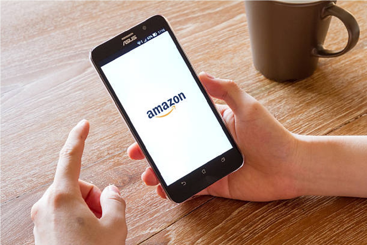 Amazon India दे रहा है iPhone 12 और 1 हजार रुपये जीतने का मौका, बस दें इन आसान से सवालों का सही जवाब