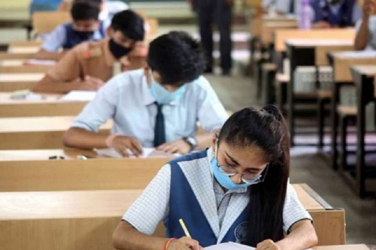 यूपी के परीक्षार्थियों का इंतजार खत्म, सीबीएसई ने कक्षा 10 और 12 के लिए टर्म-2 की डेटशीट जारी की