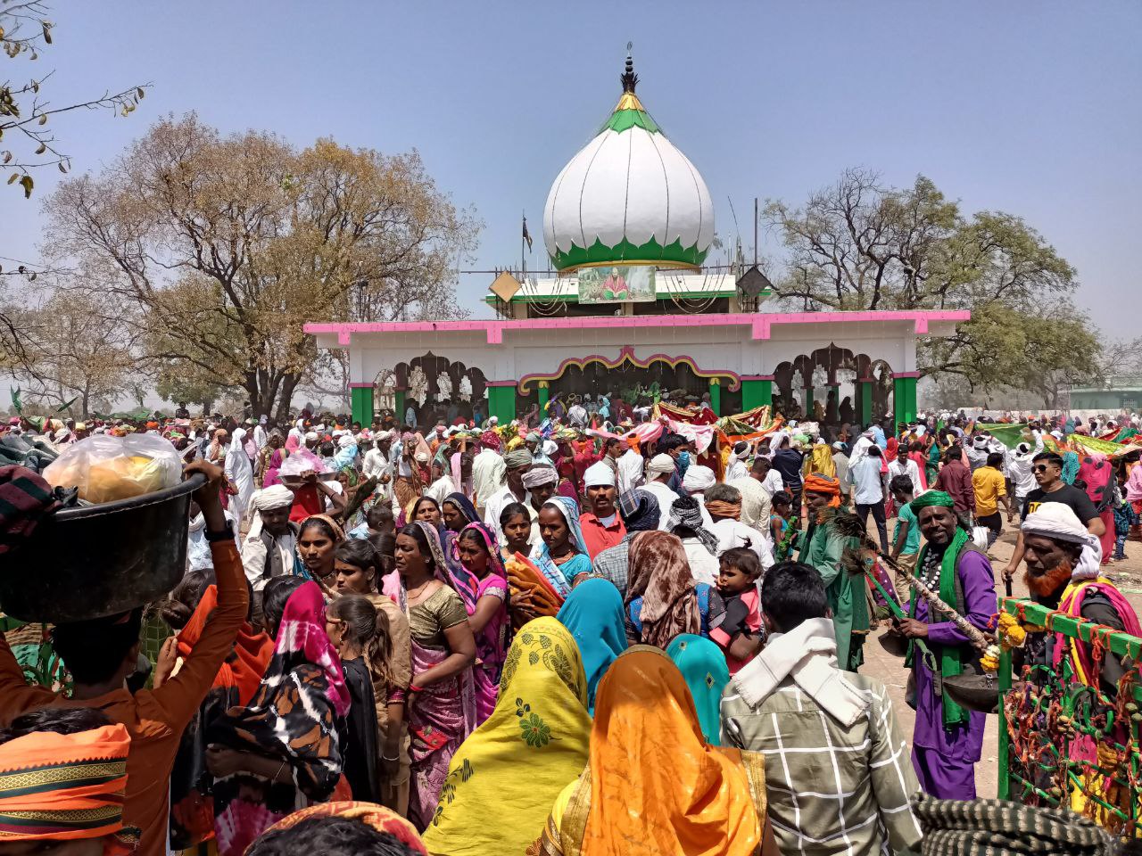 चमत्कार या अंधविश्वास... यहां लगती है भूतों की अदालत