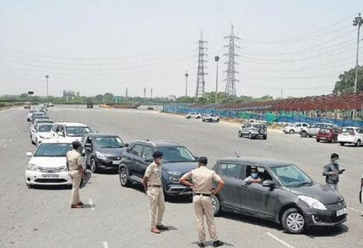 High Security Alert : राजधानी दिल्ली में आतंकी खतरे के बाद जोन में हाईअलर्ट, सीमाओं पर सघन चेकिंग