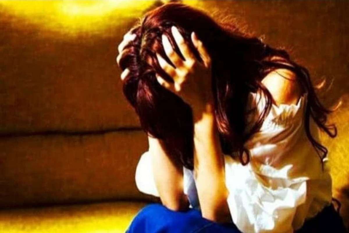 teenager-raped-on-the-pretext-of-helping-her-during-road-accident.jpg