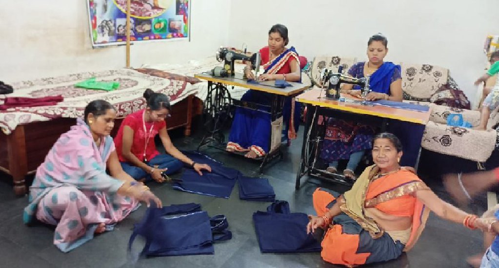 प्लास्टिक का उपयोग रोकने चलेगी मुहिम, कपड़े के थैले पर रहेगा जोर