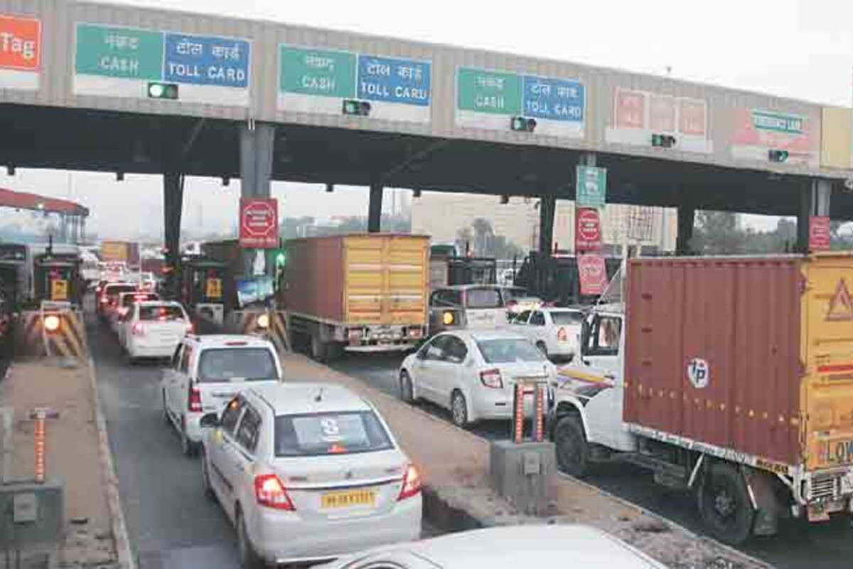 toll-tax-increase-on-highway-from-tonight-increased-up-to-65-percent.jpg