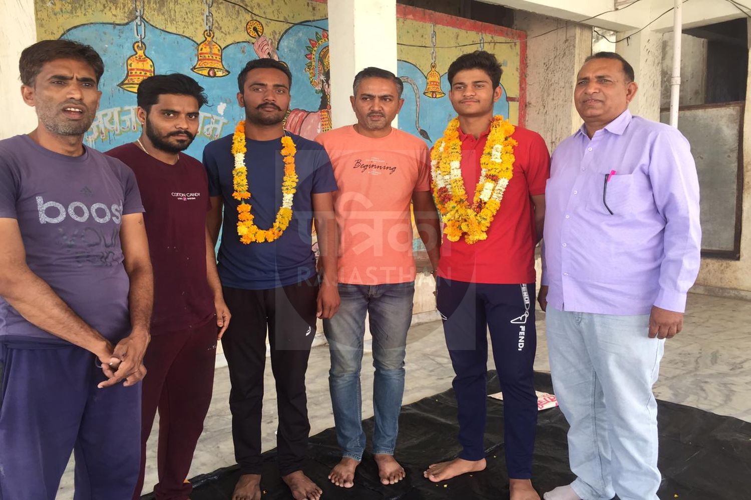 सॉफ्टबॉल में प्रदेश की टीम ने जीता ब्रॉन्ज मेडल, जिले के तीन खिलाडियों का ग्रामीणों ने किया स्वागत