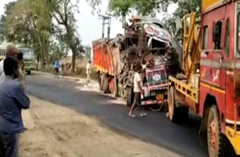 west bengal: दो ट्रकों की जबर्दस्त भिड़ंत में दो जनों की मौत