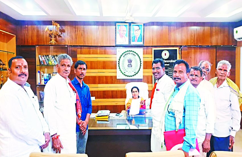 ओलावृष्टि प्रभावित किसानों का प्रदर्शन स्थगित, भुगतान का मिला आश्वासन