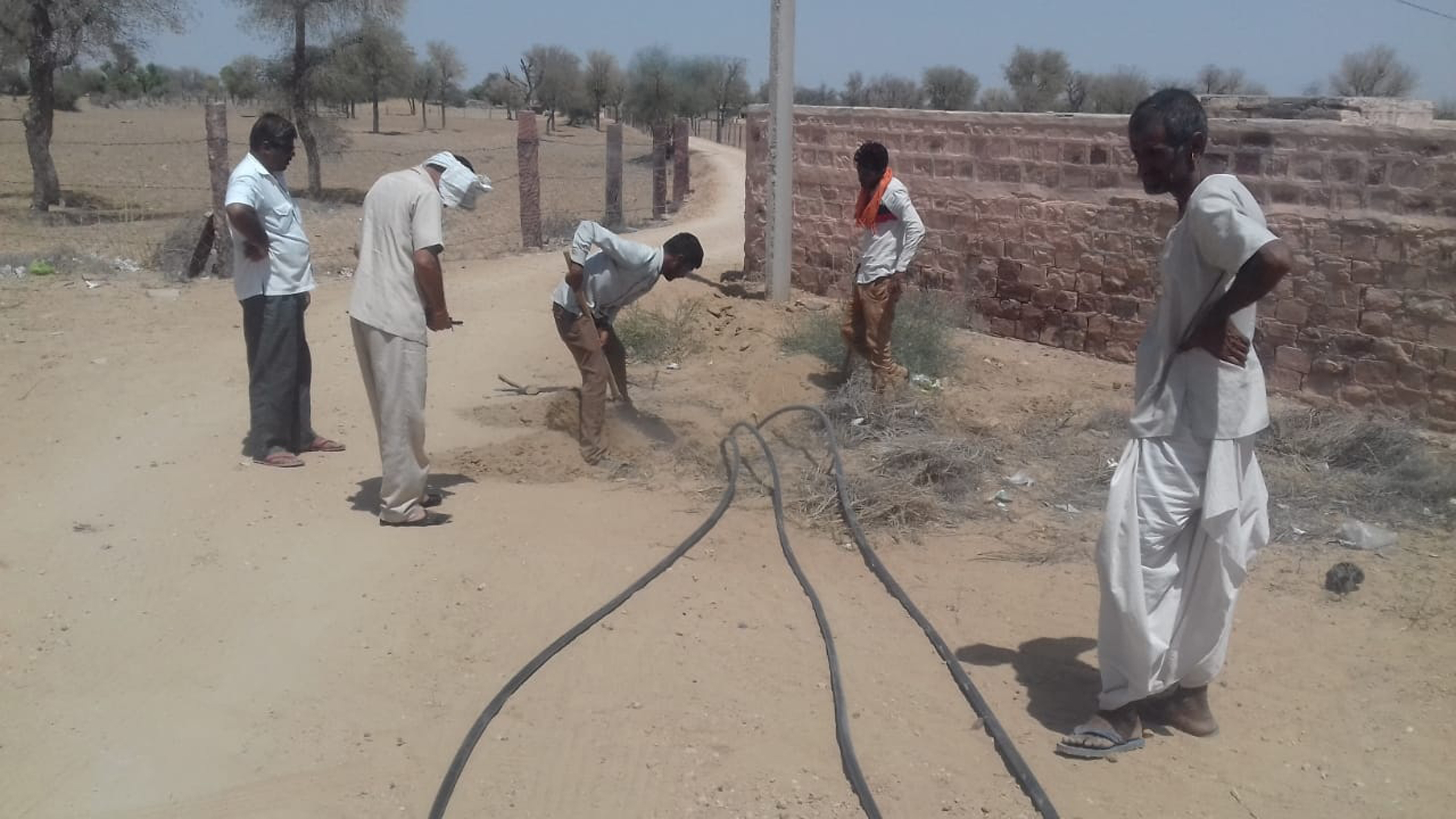 जलदाय विभाग ने काटे पानी के अवैध कनेक्शन, वापस करने वालों पर जुर्माने की तैयारी