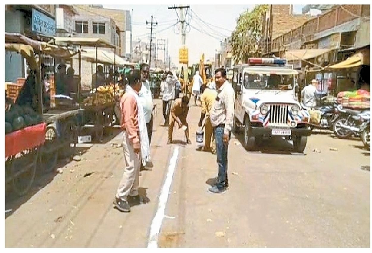 अब लाइन के अंदर खड़े रखने होंगे ठेले गाड़े